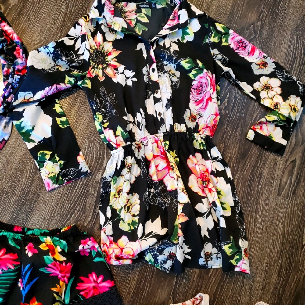 Floral Tops Rompers & Body Suite - Picture 4 of 8